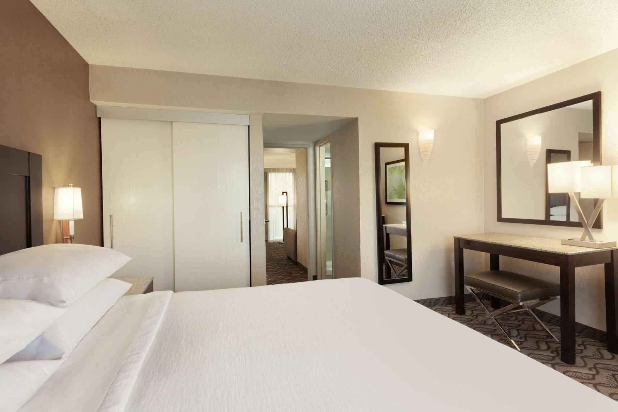 Embassy Suites By Hilton Arcadia-Pasadena Area Eksteriør billede