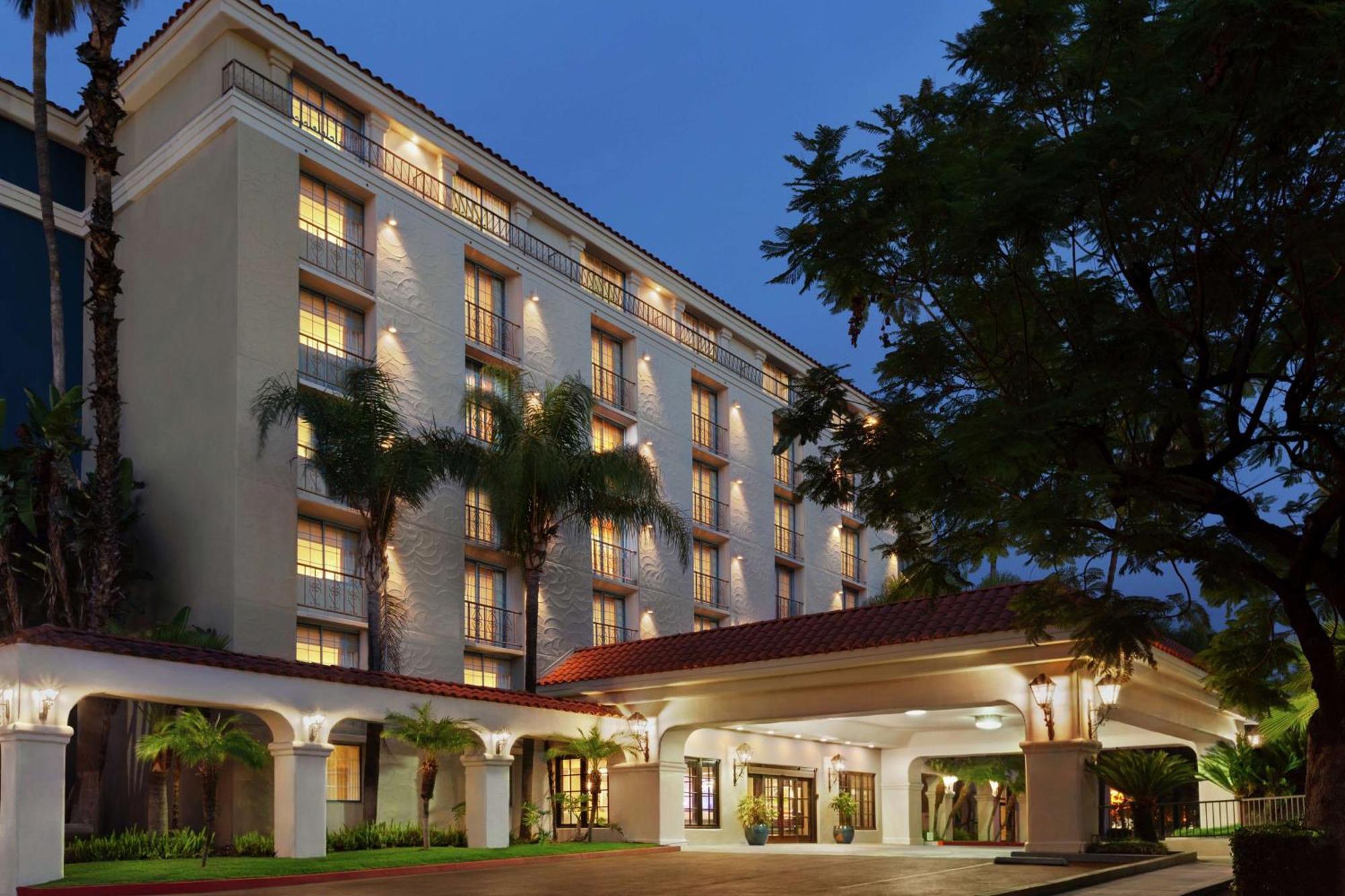 Embassy Suites By Hilton Arcadia-Pasadena Area Eksteriør billede